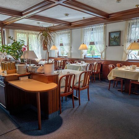 Hotel Pflum Mit Gaestehaus Nuertingen Ngoại thất bức ảnh